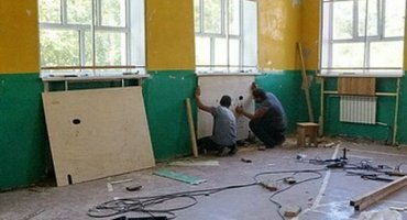В школах продолжаются ремонты
